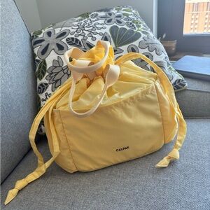 💛 CALPAK Lunch Bag in (Discontinued) Yellow